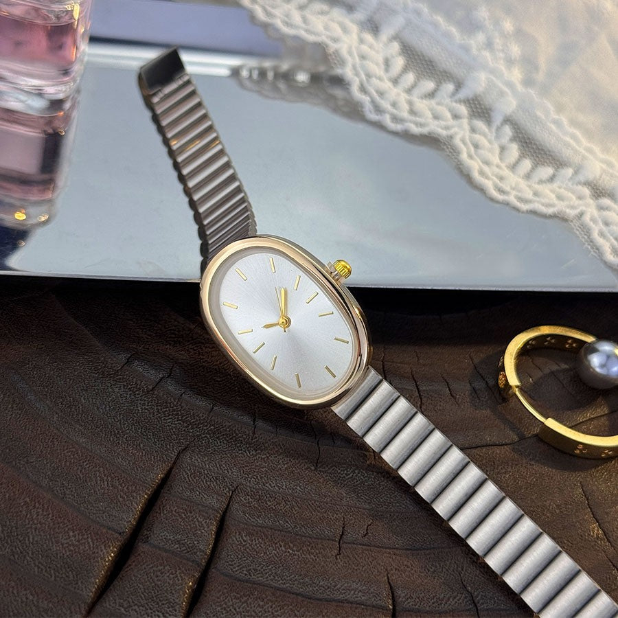 New Golden Retro Fashion Elliptical Quartz Watch Ladies Steel Strap Gold Watch Stylish Niche Timepiece