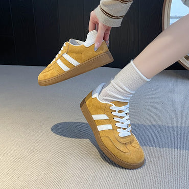 2025 Autumn New Fashionable Comfortable Casual Sneakers Retro Thick-soled Sneakers Women's College Style Board Shoes Big Size