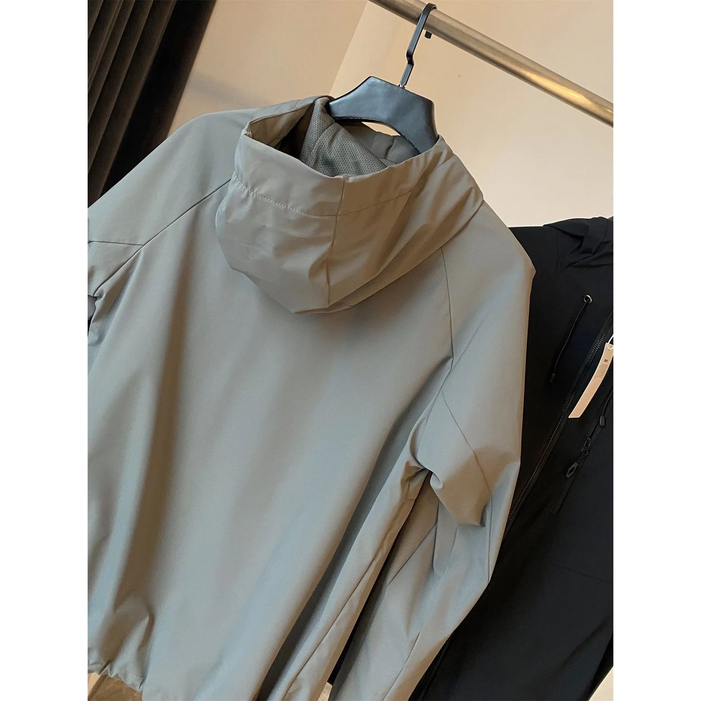 Bird Home Solid Color Version Lightweight Outdoor Windproof Tear-resistant Autumn Men's Sports Casual Hooded Jacket