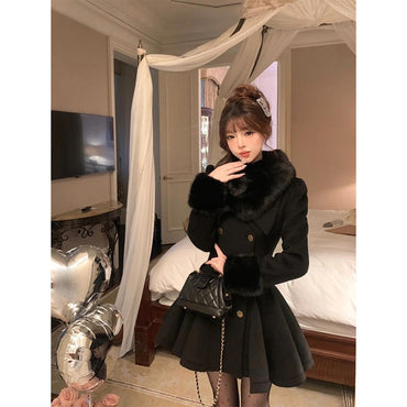 Vintage Black Wool Blends Coats Women Elegant Faux Collar Woolen Jacket Korean Long Sleeve Outerwears Winter Design Overcoat New