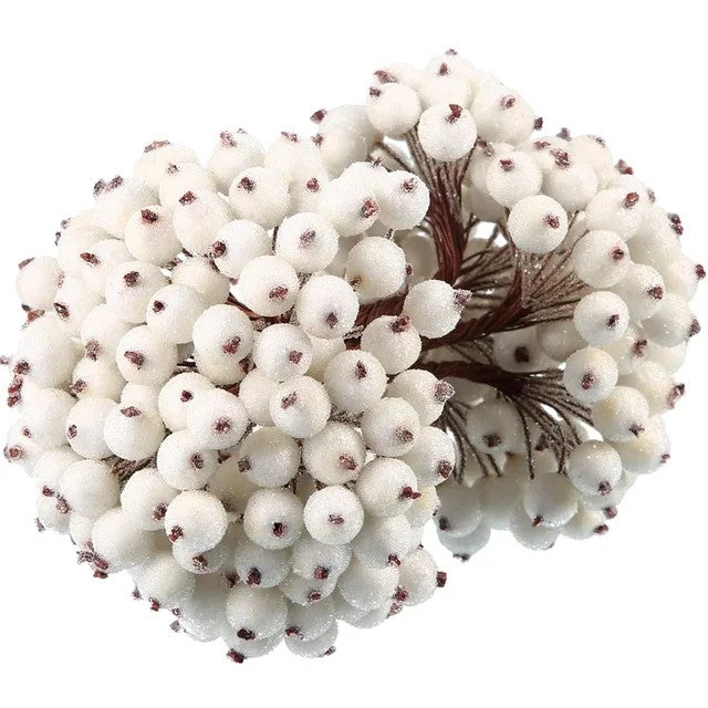 Wholesale Artificial Frosted Berry Mini Double Head Christmas Holly Red Gold Silver Berries Flowers Wreath Xmas Party Decoration