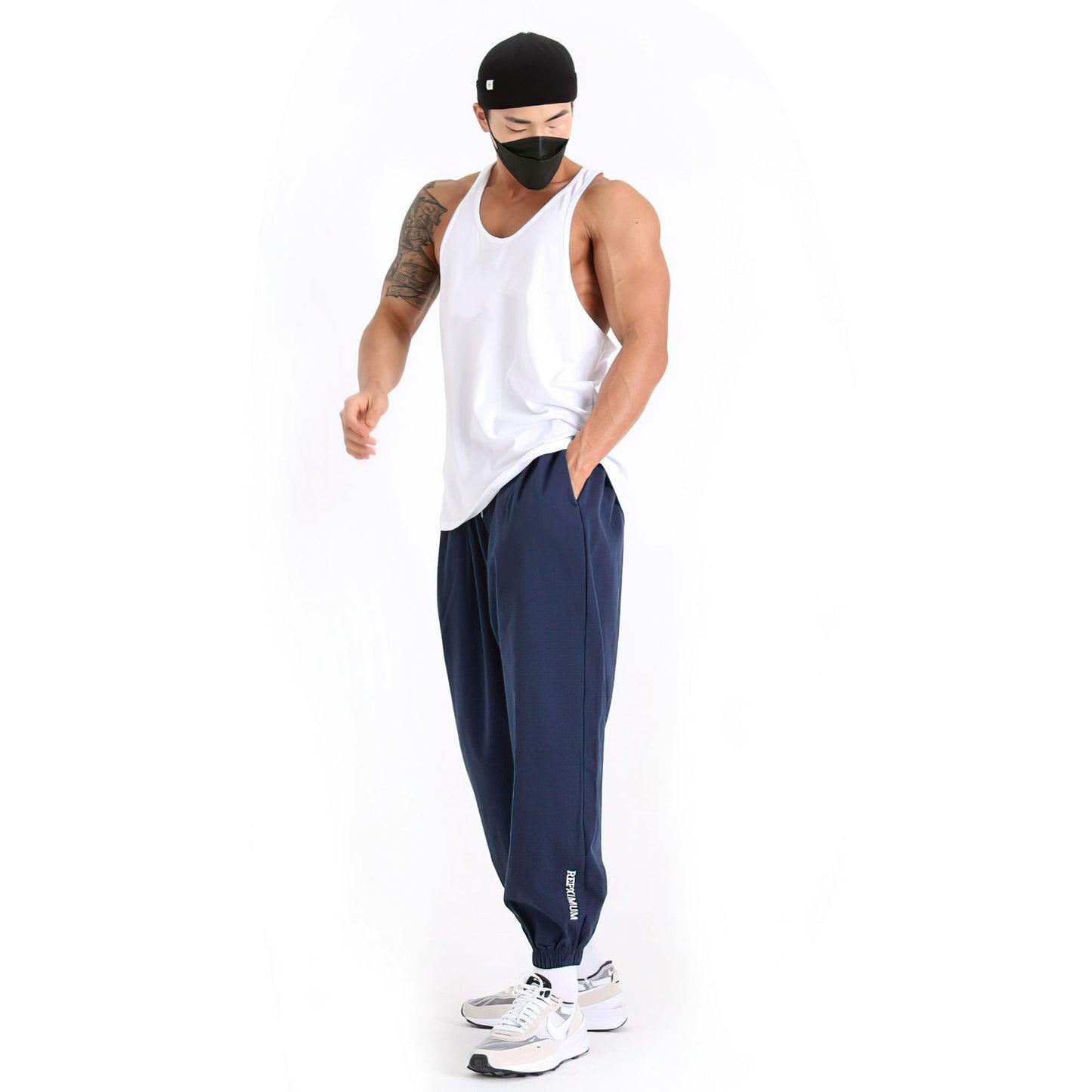 Muscle Men Sports Pants Training Basketball Running Loose Korean Version Of Casual Fitness Pants Fashionable Fitness Pants