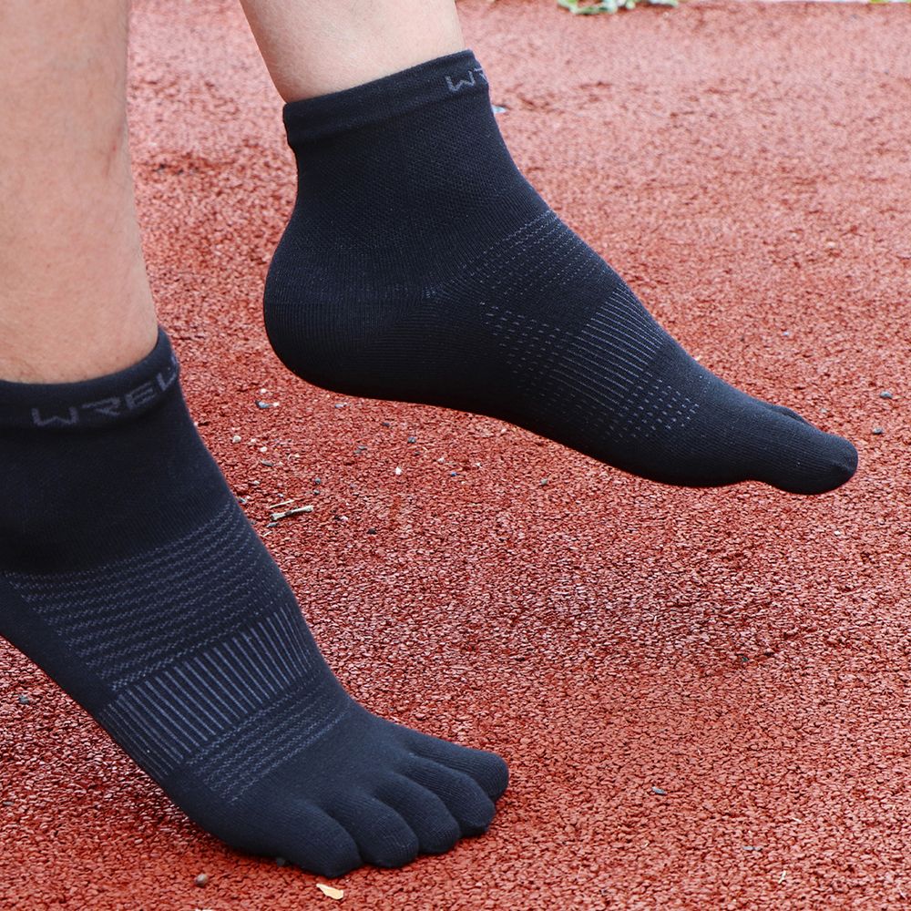 WRELS 1 Pair of New Quick-drying, Sweat-wicking, Breathable CoolMax Split-toe Sports Socks for Marathon Running Fitness Cycling