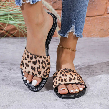 Casual Denim Slippers for Women 2025 Fashionable Non-Slip Wear-Resistant Soft Bottom Comfortable Flat Heel Sandals