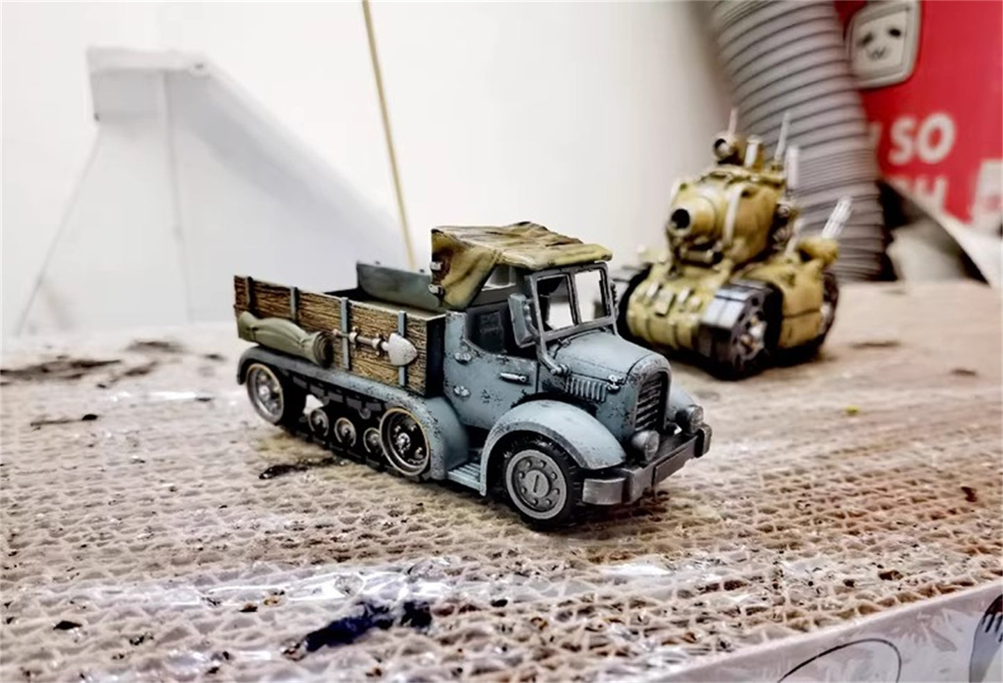 ?Concluir em 10 dias?Repintura Artesanal Modelo XIN SHI Metal Slug 3 Tanque de Caminhão Figura