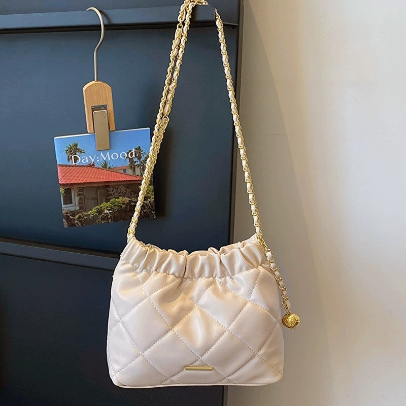 Chic Quilted Embroidered Thread Pu Women's Bag Fashion Chain Single Shoulder Bag, Stylish Crossbody Bag Perfect for Everyday Use