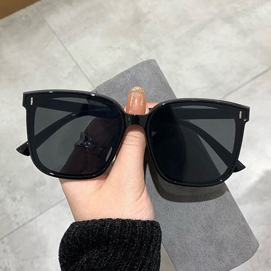 OIMG Vintage Square Sunglasses Women Oversized Sunglass Men Retro Black Sun Glasses Shades Goggle UV400 Oculos De Sol