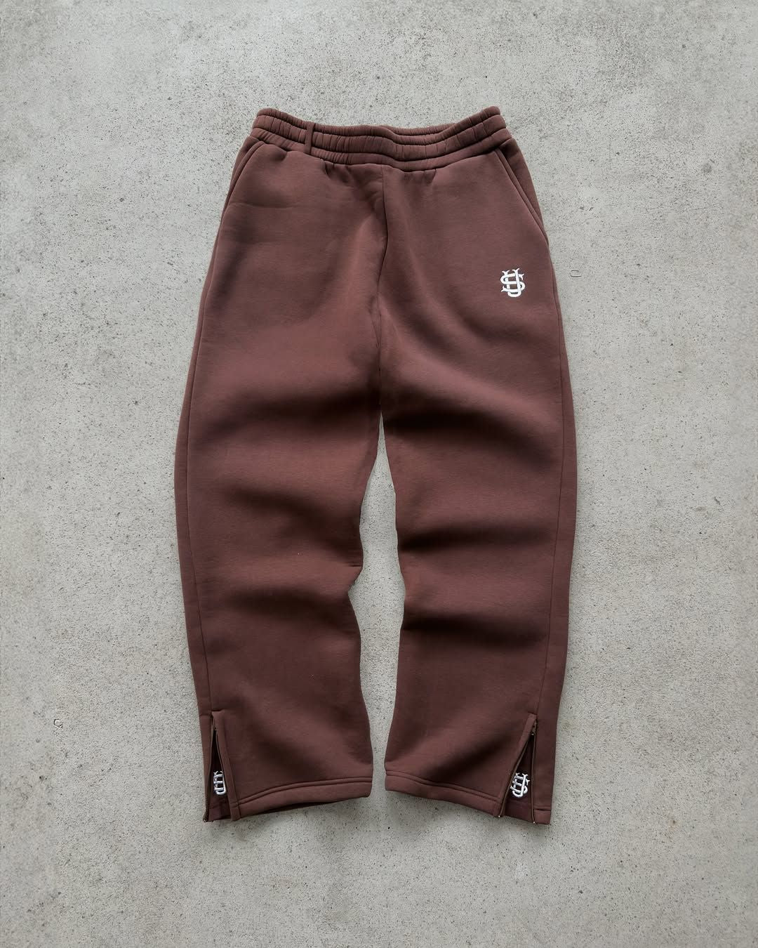 Y2K Fashion Jogger Sweatpants Loose Embroidery Labeled Open Leg Wide Leg Pants Trendy Pocket Couple Straight Pants Men's Hoodie