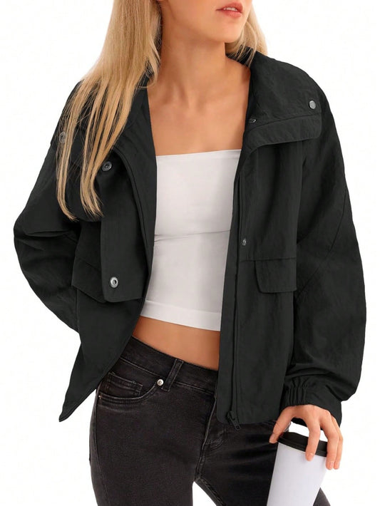 Fisoew Womens Cropped Jacket Zip Up Lightweight Hooded Trench Coat Active Outdoor Windbreaker Raincoat with Pockets