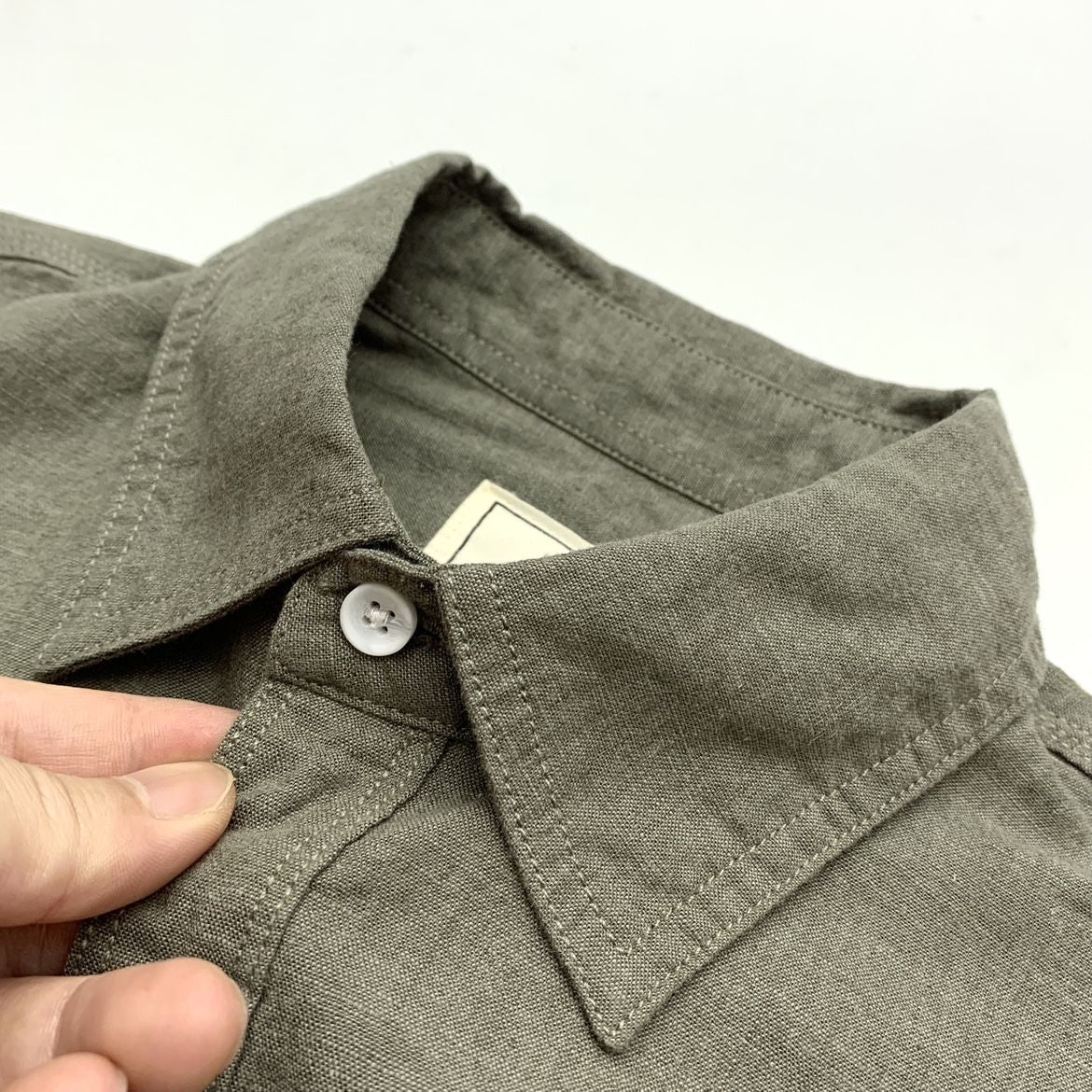 Sold Color Mens Cotton Linen Shirts Harajuku Casual Simple Comfortable Long Sleeve Loose Buttons Blouses Shirt With Chest Pocket