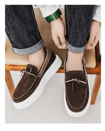 Designer Fashion British Style Flat Walking Shoes Casual Loafers Men Leather Shoes Luxury Dress Shoes Men Antiskid Driving Shoes