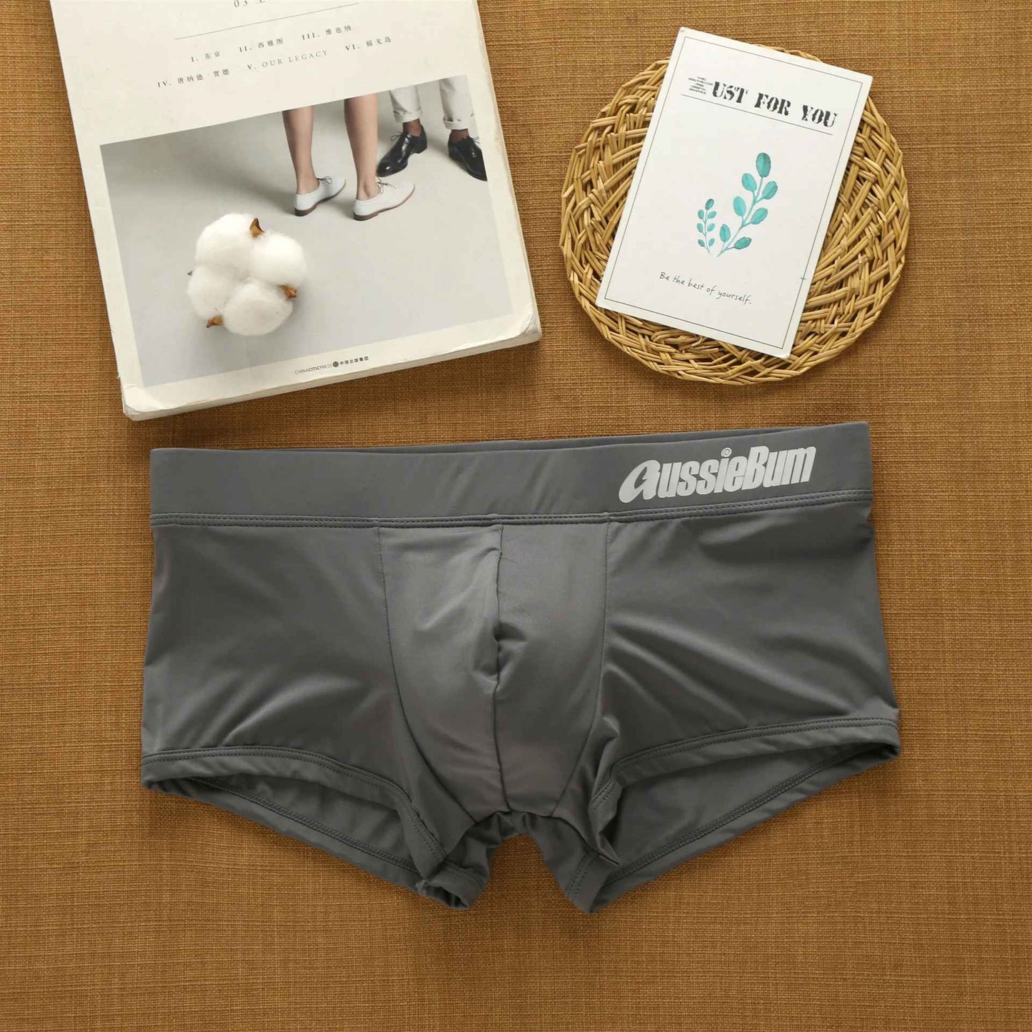 Men's underwear with milk silk comfortable sports boxer aussiebum-m218 bag