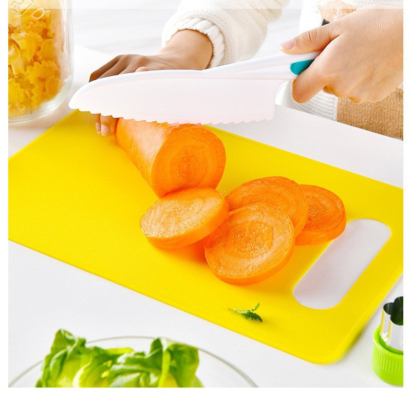 Novo Conjunto de Cortadores de Cozinha Infantil Faca Infantil Cortador de Criança Faca de Plástico para Bolo Frutas Crianças Ferramentas Descascadoras DIY Acessórios de Cozinha
