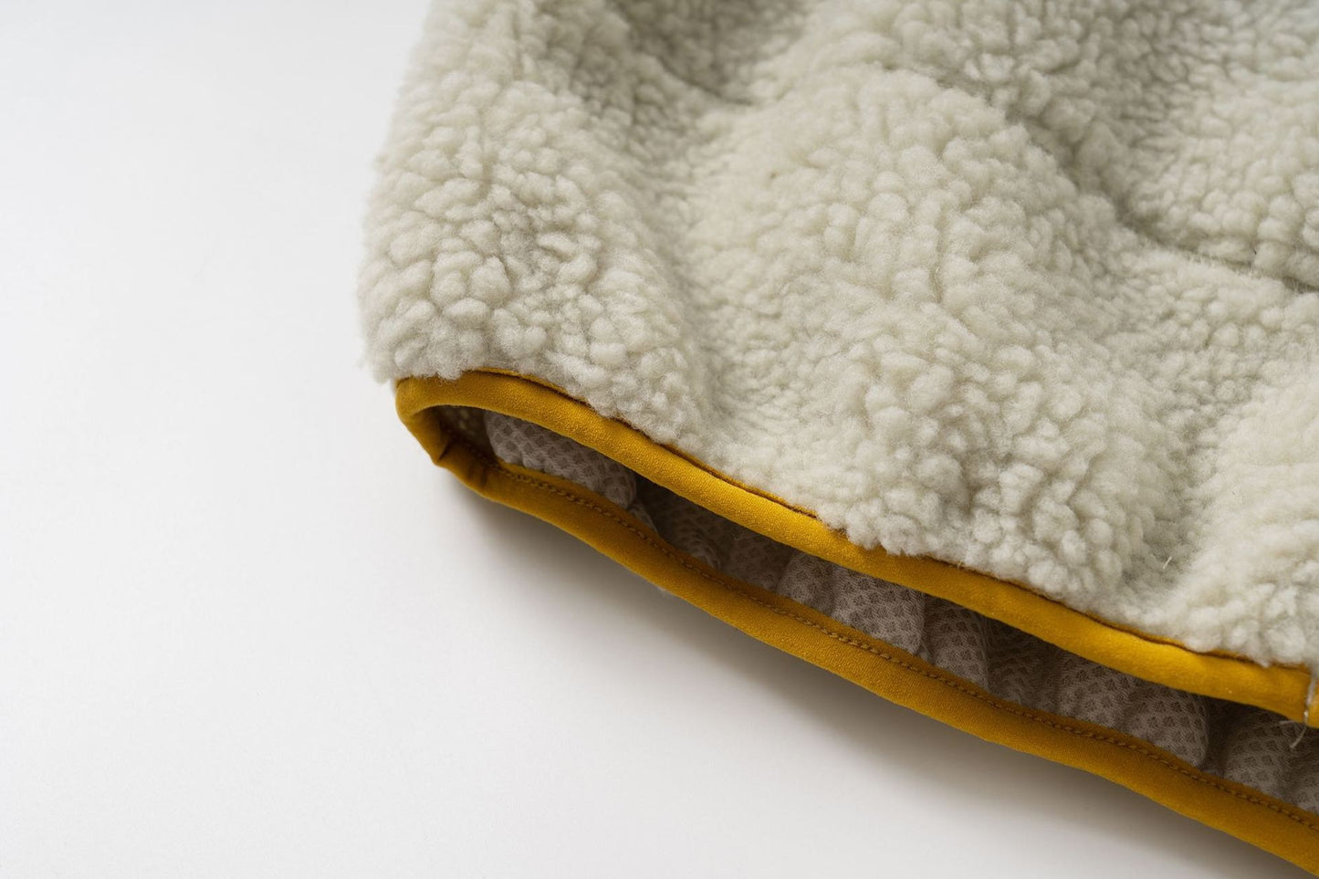 Pata Outdoor Windproof Hiking Fleece Jacket Imitation Lamb Wool Stand Collar Zipper Fleece Jacket Polar Fleece Warm Couple Coat