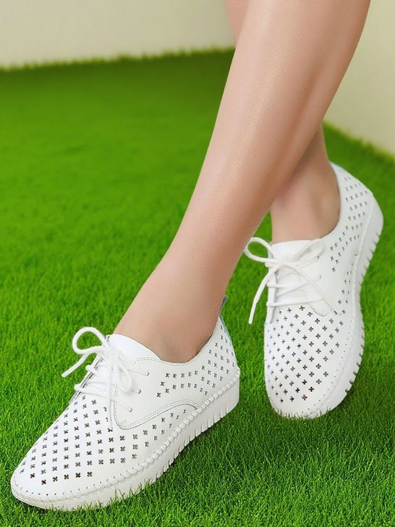 Genuine Leather ladies flats sneakers shoe Women casual loafers shoes female Hollow moccasins White Lace up canvas Boat shoes