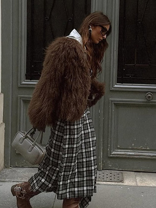 Fashion Solid Plush Faux Fur Coat Women Elegant Warm Long Sleeves Loose Jacket 2025 Lady Winter Chic High Street Outerwear ?