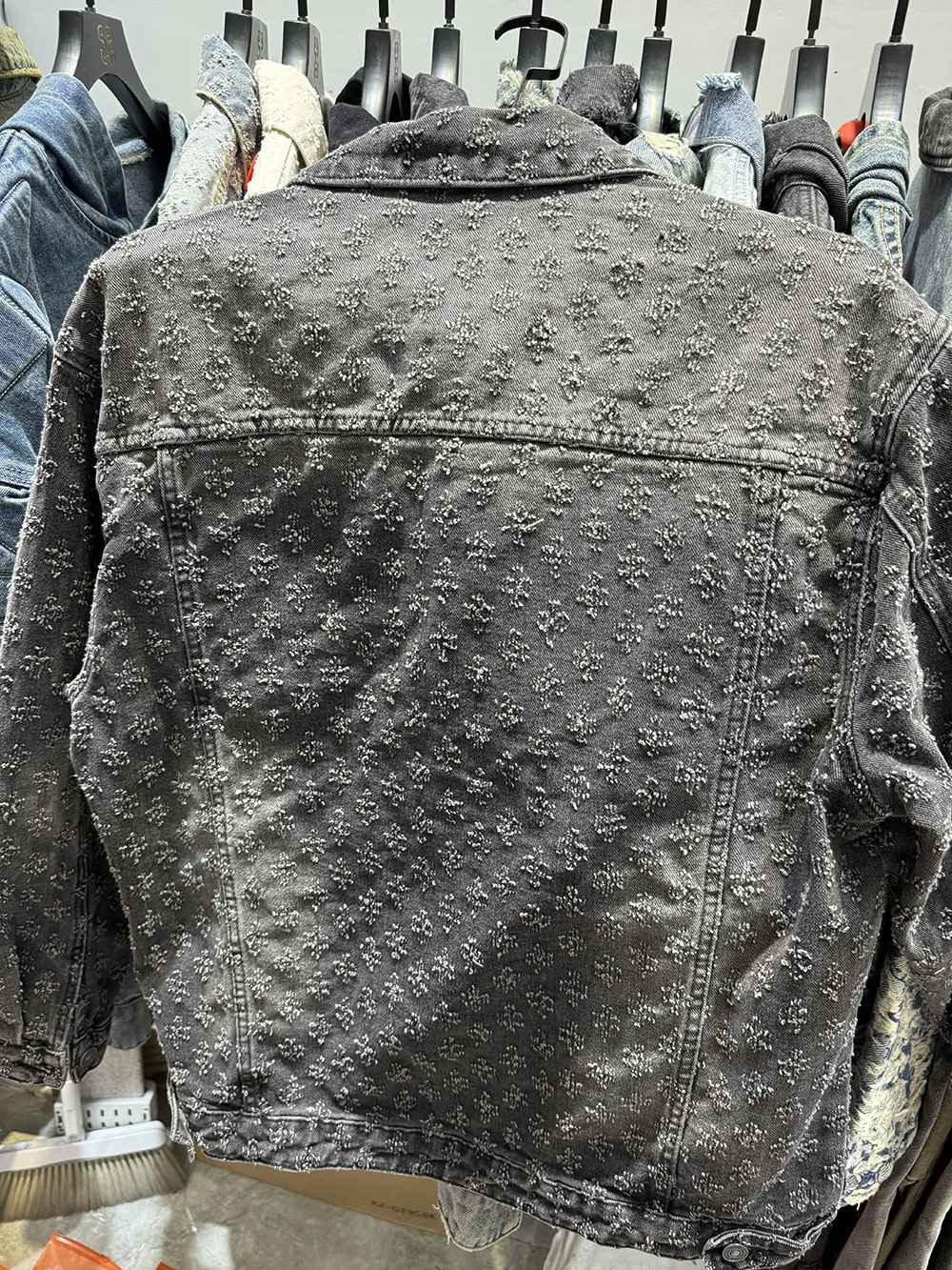 Spring & Autumn Jacquard Pattern Men's Denim Jackets Loosen Fit Vintage Jeans Coats Male's Casual Clothes