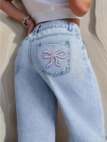 Teenage girls' casual, simple, cute, sweet and elegant pocket design, pink bow embroidered washed jeans, suitable for vacation,
