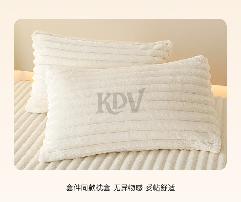 Solid Color Thick Faux Rabbit Fur Mattress Cover Autumn Winter Warm Velvet Mattress Protector Fluffy Soft Plush Fitted Bed Sheet