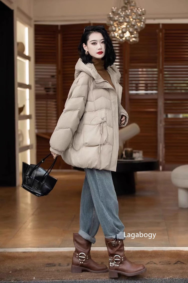 Lagabogy 2025 Women Autumn Winter Vintage Style Loose Casual Mid-Long Hooded Warm Puffer Coat Female 90% White Duck Down Jacket