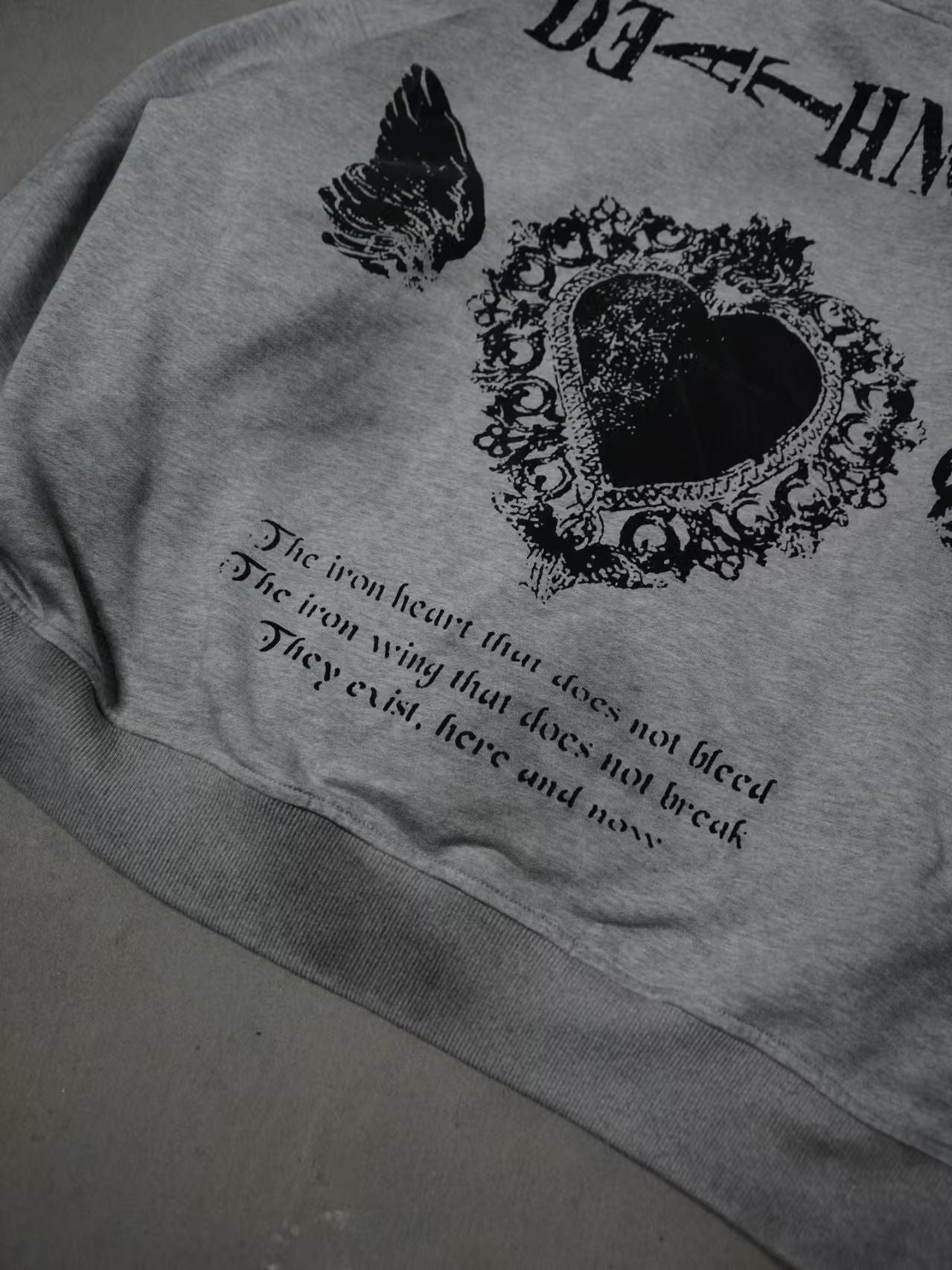 Autumn and winter fashion figure pattern wing letter fleece men hoodie American street hip-hop clothing couple casual sportswear