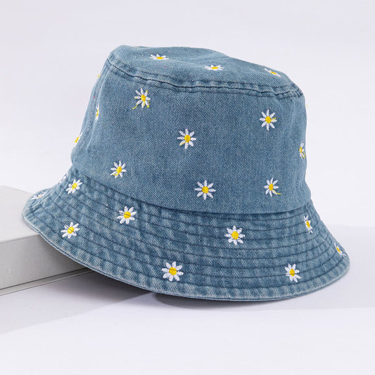 Chapéu Pescador Bordado Margarida Pequena para Mulheres na Moda Primavera e Verão Versátil Quebra-Sol e Protetor Solar Destaca Rosto Pequeno