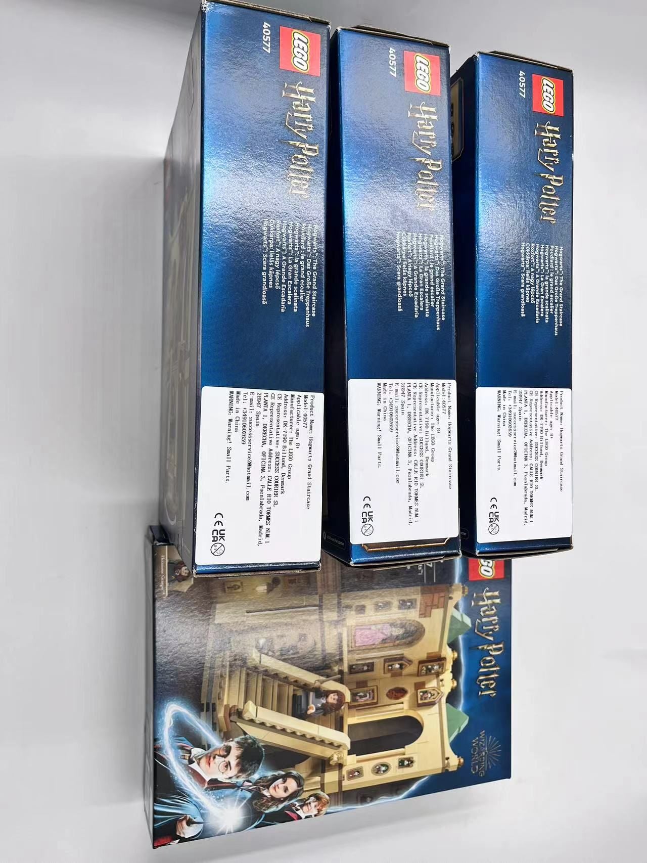 LEGO 40577 Harry Potter Hogwarts Grand Staircase Kit de Construção Conjunto Exclusivo 224 Peças fora de linha