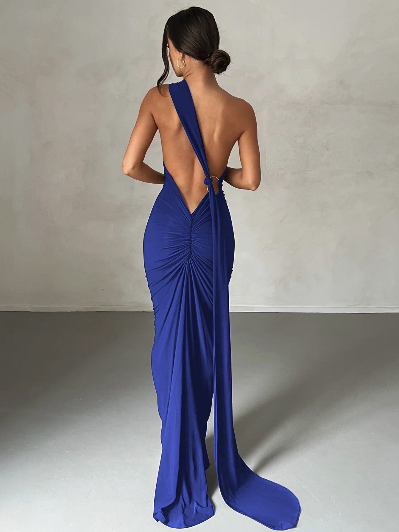 Hugcitar One Shoulder Backless Adjustable Scarf Loop Ruched Sexy Maxi Dress Wome