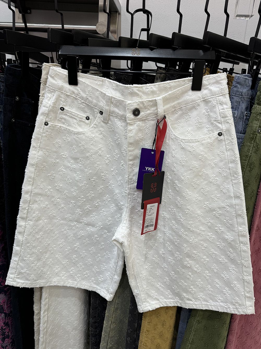 New Summer Men Distressed Short Jeans Vintage Jacquard Straight Leg Men's Denim Shorts Pants