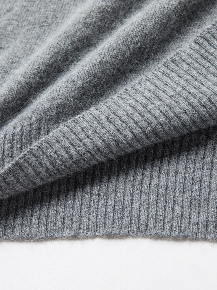 Designer Brand Men's High Collar Pullover Knitted Sweater Winter New Arrival Exquisite Bee Print Warm Versatile Commute Menswear