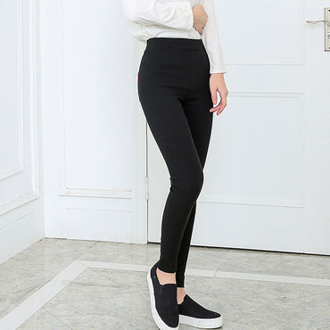 2025 New Autumn Black Pencil Pants Women Korean Style Tight Stretch Office Lady Denim Pants Elegant Comfy Ankle Length Jeans