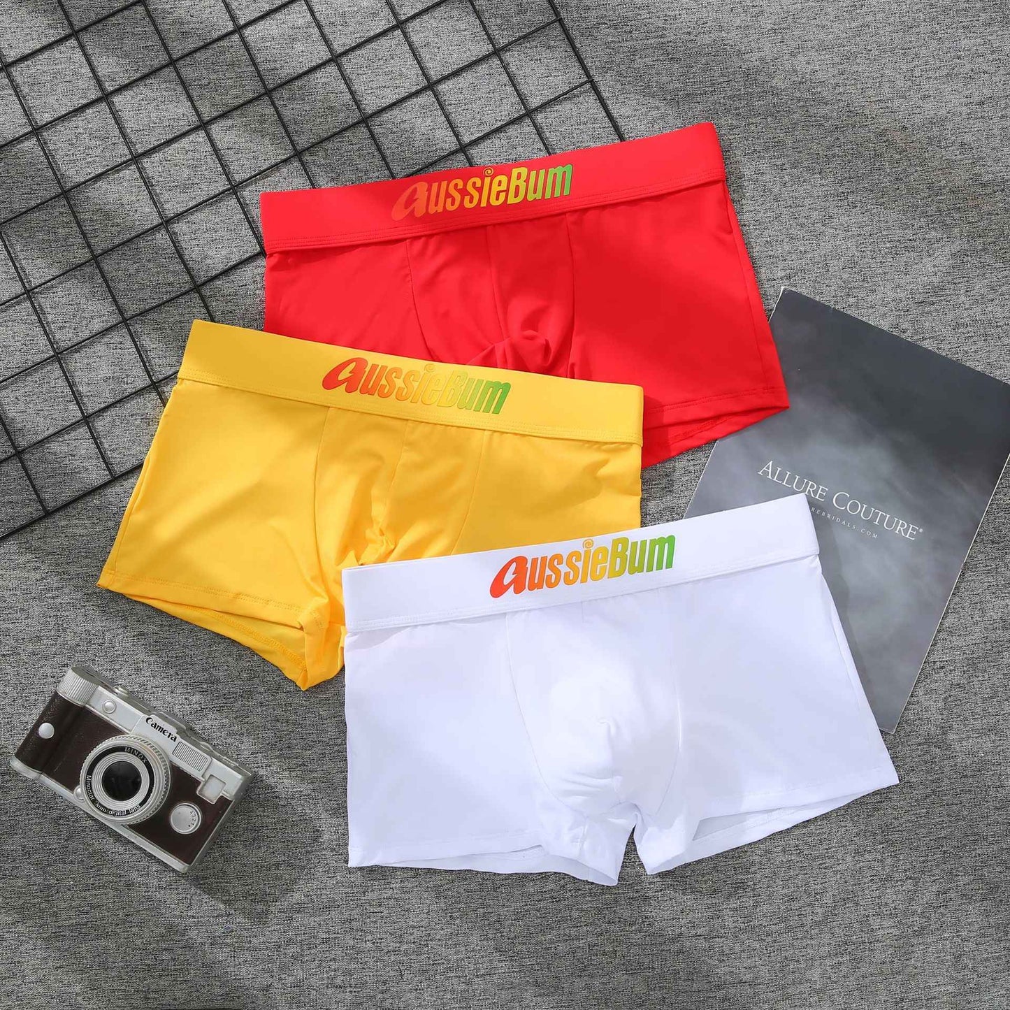 Men's boxer panties, milk silk low rise U convex bag stretch breathable comfortable youth shorts