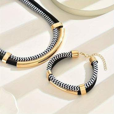 2PCS Set New Fashion Black and White Thick Double Line Metal Tube Exaggerated Hip-Hop Style Necklace Bracelet Set for Daily Wear