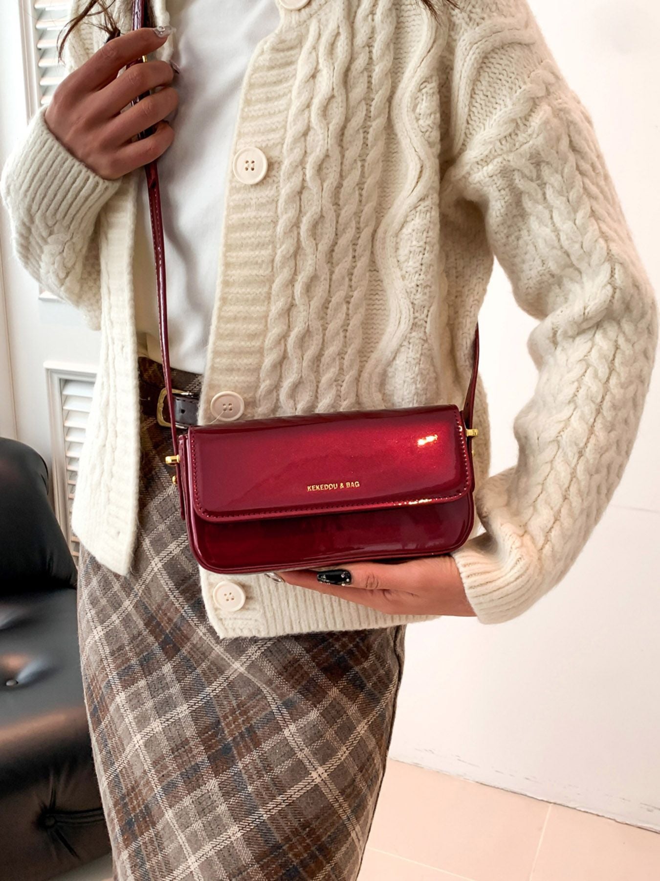 Solid color personalized women's bag Angola red classic style small bag light luxury texture shoulder bag