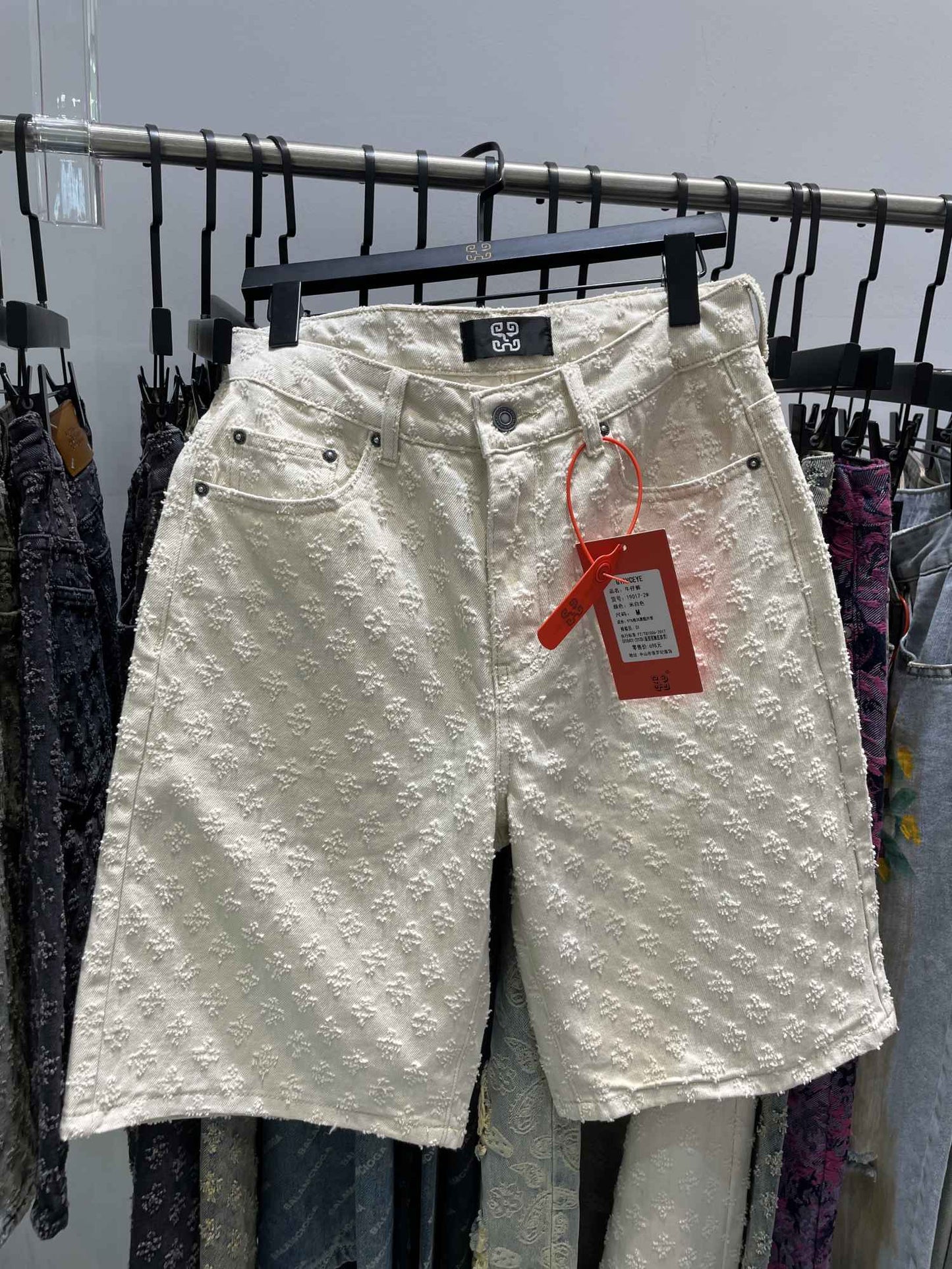 New Summer Men Distressed Short Jeans Vintage Jacquard Straight Leg Men's Denim Shorts Pants