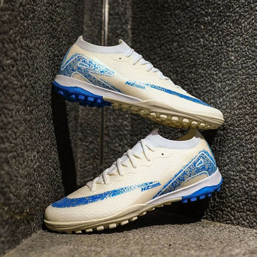 New Men Football Boots Match Ultralight Grass Cleats Soccer Shoes Sneakers Indoor Breathable Long Spikes Training Drop Shipping