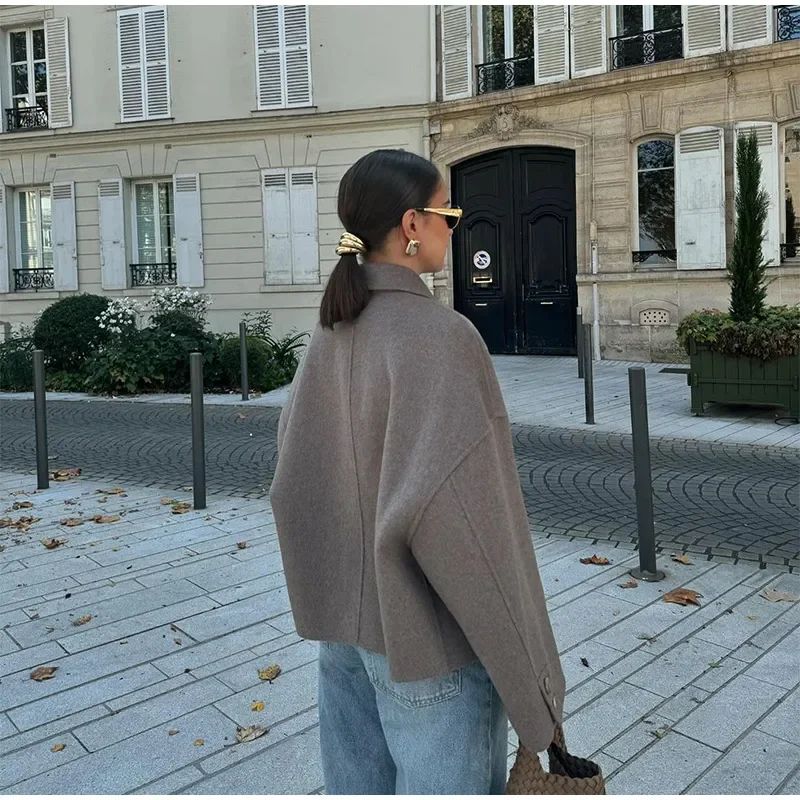 Casual Solid Single Breasted Wool Jacket Women Chic Lapel Long Sleeve Pleated Pocket Loose Coats Autumn High Street Overcoat New