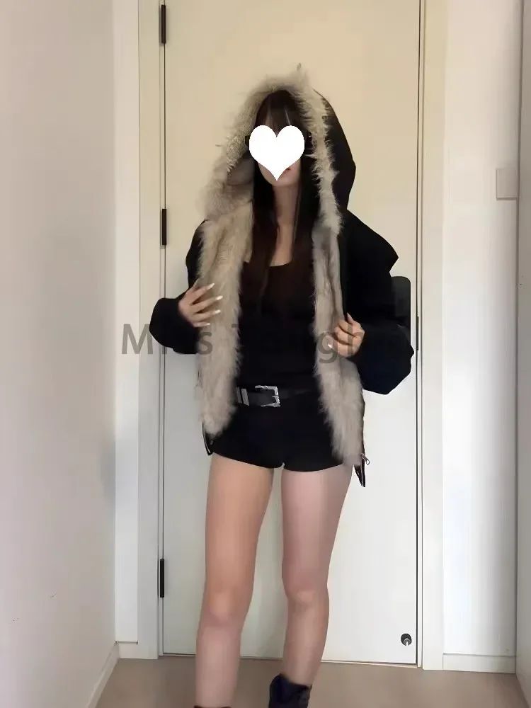 2000s Aesthetic Black Elegant Jacket Woman 2025 Winter Y2k Zip Up Hooded Design Harajuku Coat Female Loose Casual Chic Outfits