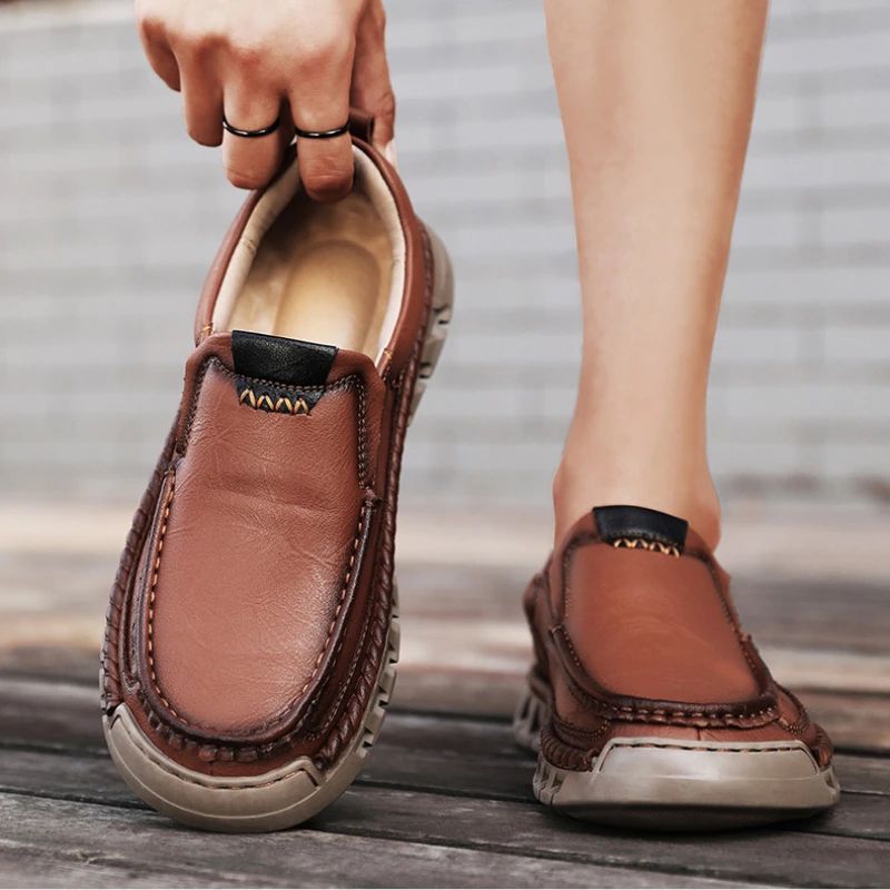 Men Handmade Genuine Leather Loafers Casual Comfortable High Quality Retro Business Shoes Spring and Autumn Men's Dress Shoes