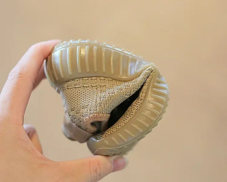 Baby Shoes Kids Sneakers Spring Summer Sandals Fluorescent Sole Sports Tennis Running Casual Flats Breathable Boys Girls Shoes