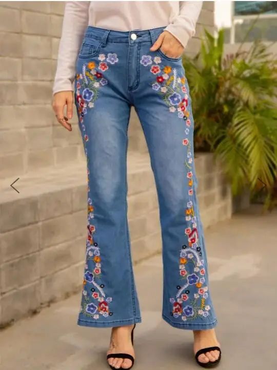 Slimming Women's Denim Jeans Embroidered Washed Bell Bottoms Mid Waist Jeans Chinese Manufacturer Wholesale Retail