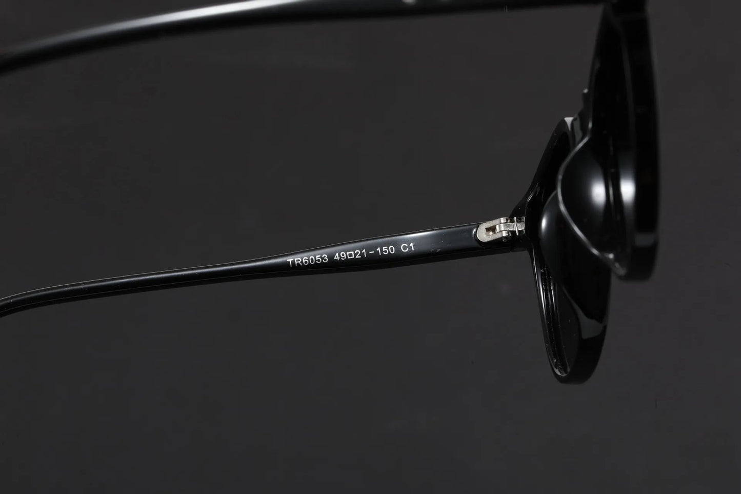 Retro TR90 Fashion Glasses Frame Men Fashion Shades Polygon Women Oval High Quality Travel Eyewear TR90