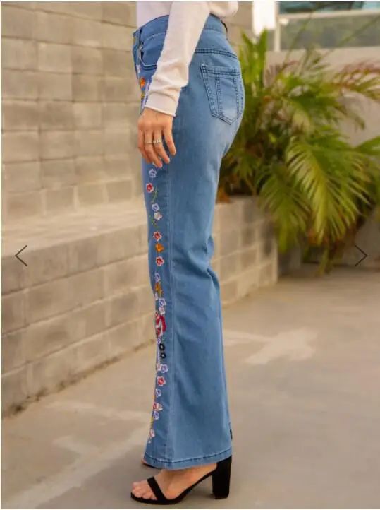 Slimming Women's Denim Jeans Embroidered Washed Bell Bottoms Mid Waist Jeans Chinese Manufacturer Wholesale Retail