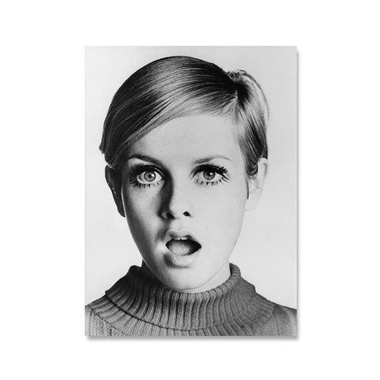 Vintage Sexy Supermodel Kate Moss Poster Smoking Canvas Painting Print Wall Art Feminist Fashion Wall Art Picture Room Decor