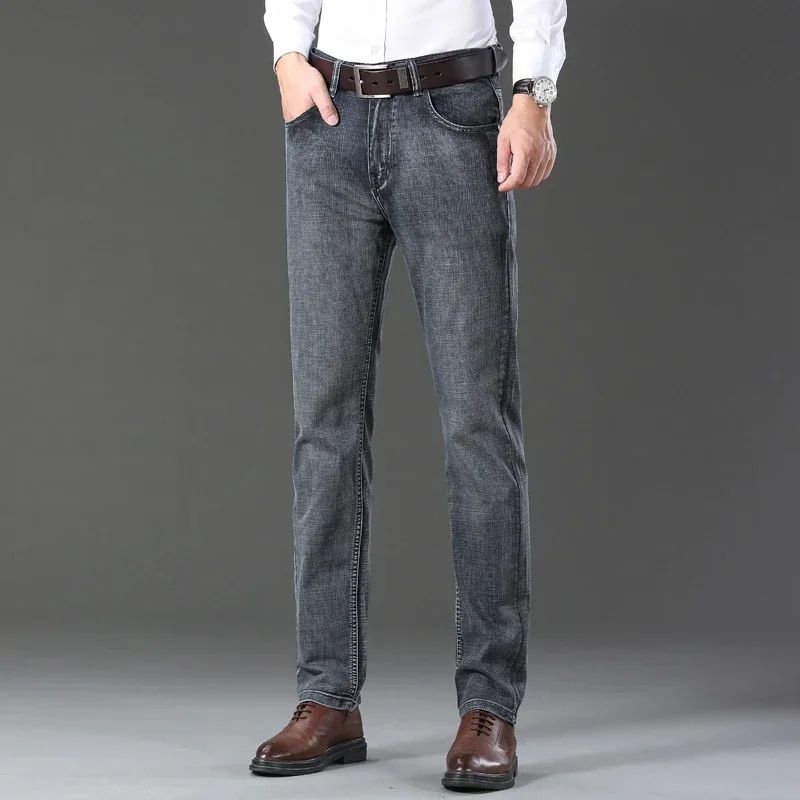 Mens High Quality Jeans Fashion Straight Denim Pants Men Classic Casual Jeans Male Plus Size Denim Trousers Ripped Jeans 28-40