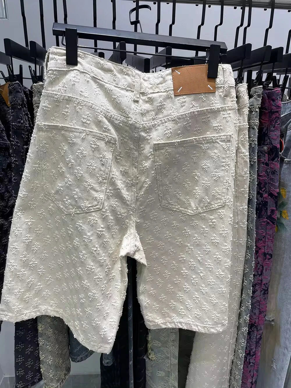 New Summer Men Distressed Short Jeans Vintage Jacquard Straight Leg Men's Denim Shorts Pants