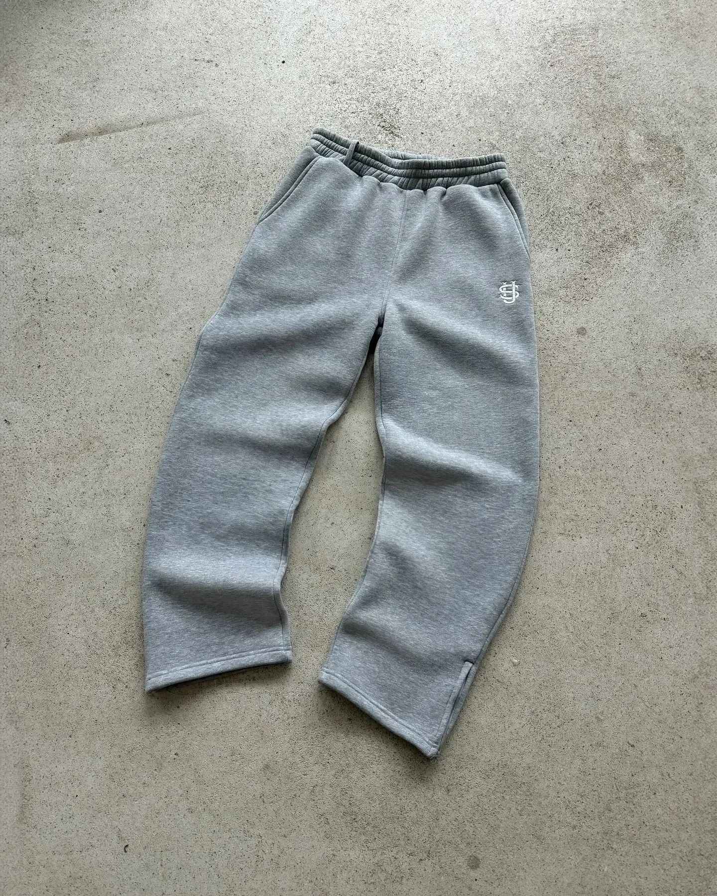 Y2K Fashion Jogger Sweatpants Loose Embroidery Labeled Open Leg Wide Leg Pants Trendy Pocket Couple Straight Pants Men's Hoodie