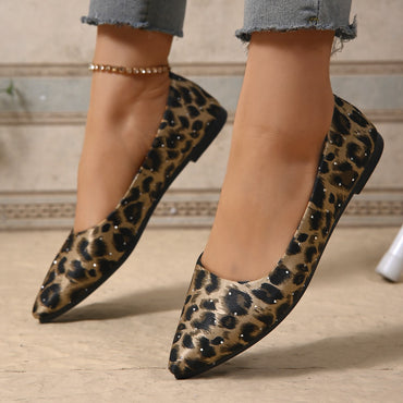 Leopard Shoes 2025 New Women Flats Woman Casual Shoes Pointe Toe Spring Summer Flat Fashion Ladies Shoes Slip-on Big Size