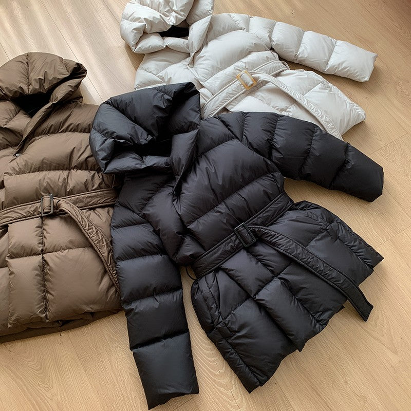 2025 Winter Women's Down Jackets Ultra Light Warm Cusual Coat Female Puffer Jacket With Belt Plus Size Hooded Short Parka