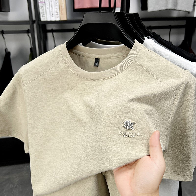 2025 New Men's Korean Style Fashion Badge Short Sleeved Sleeve Round Neck T-shirt Casual and Comfortable Summer Versatile Top
